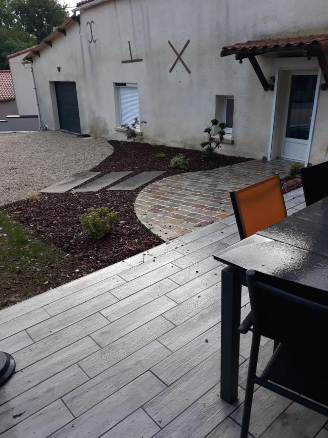 Апартаменты Chambre Double Au Calme Proche Puy Du Fo Le Boupere Экстерьер фото